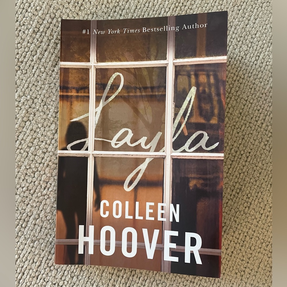 ✨Layla by Colleen Hoover